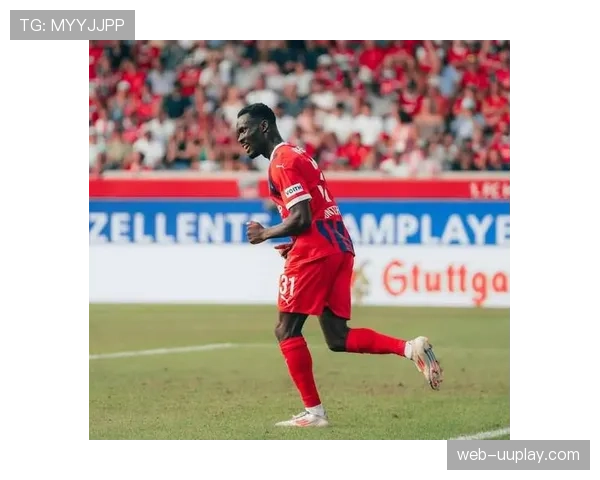 战术评论:海登海姆的实用主义足球如何在德甲站稳脚跟